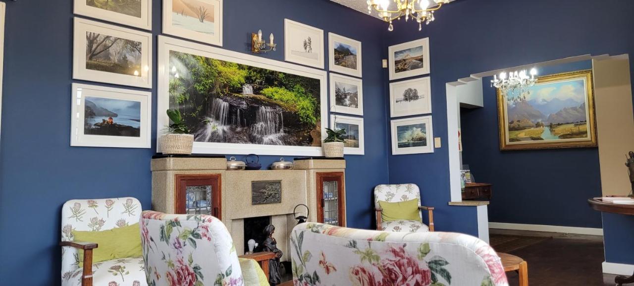 Harewood Lodge East London Extérieur photo